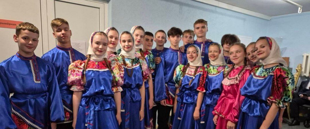 Набор в образцовый ансамбль народного танца «Каруначкi»