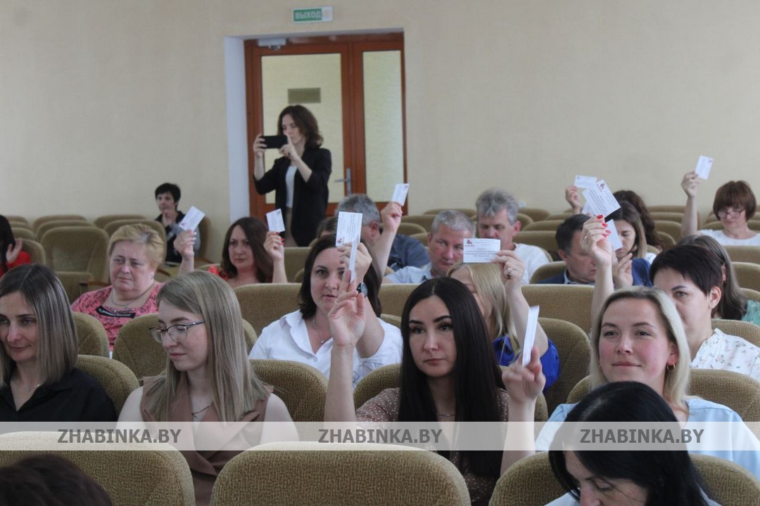 Вчера в Жабинке состоялась VII внеочередная отчётно-выборная конференция районной организации РОО «Белая Русь»