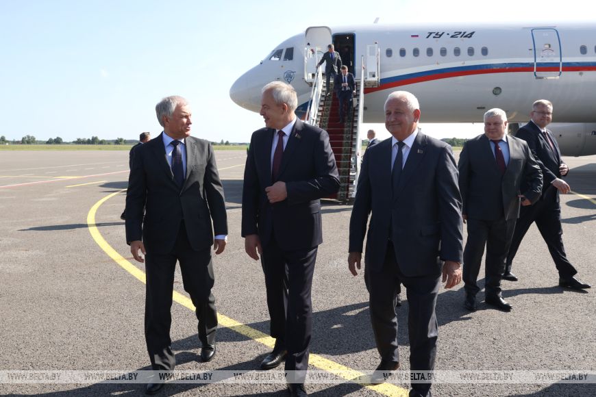 Делегация Парламентского собрания Союза Беларуси и России прибыла в Брест
