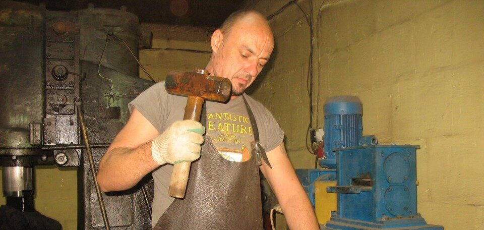 Вёска Бусні Жабінкаўскага раёна: у небе ветразі расправіў прыгожы карабель