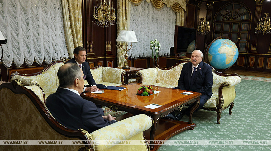 Лукашенко заявил о встрече с Путиным в ближайшее время