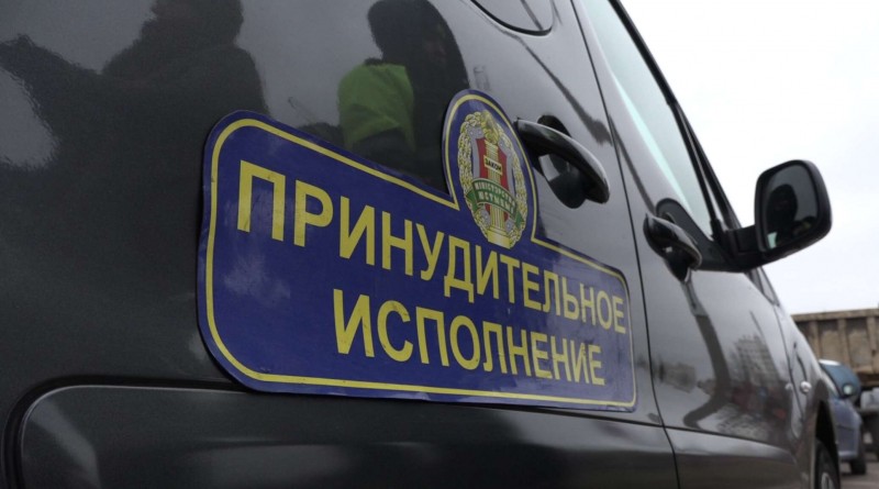 Узаемадзеянне на карысць закону