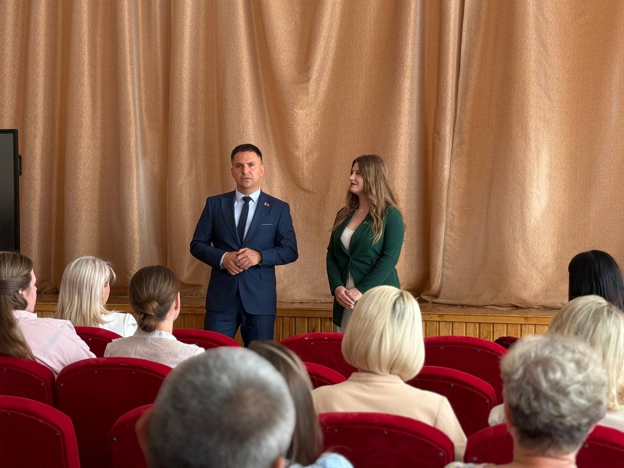 Кадровые изменения в системе образования: в средней школе №3 г.Жабинки новый руководитель