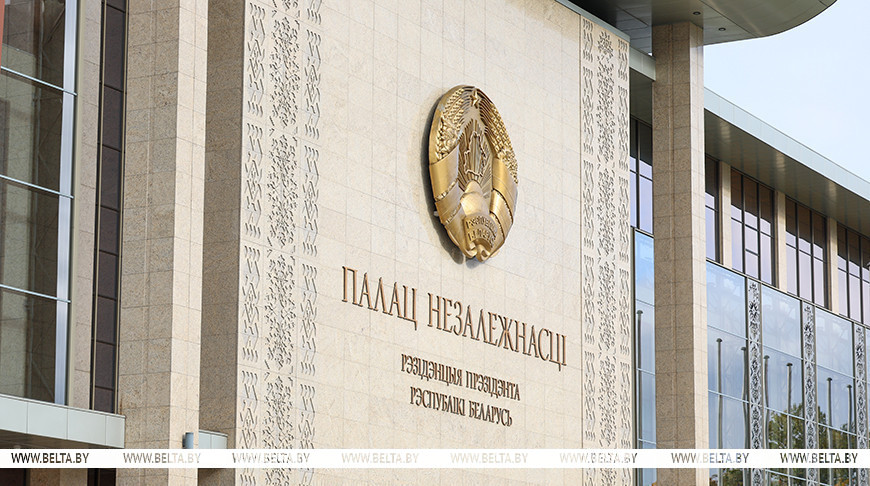 Лукашенко поздравил работников торговли с профессиональным праздником