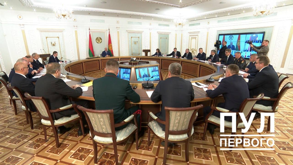 Более сотни работников лесного хозяйства помогут аграриям в уборочной кампании — 2026
