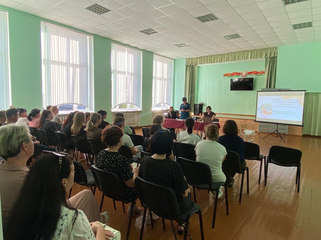 19 пожаров за год. Что происходит в Жабинковском районе?